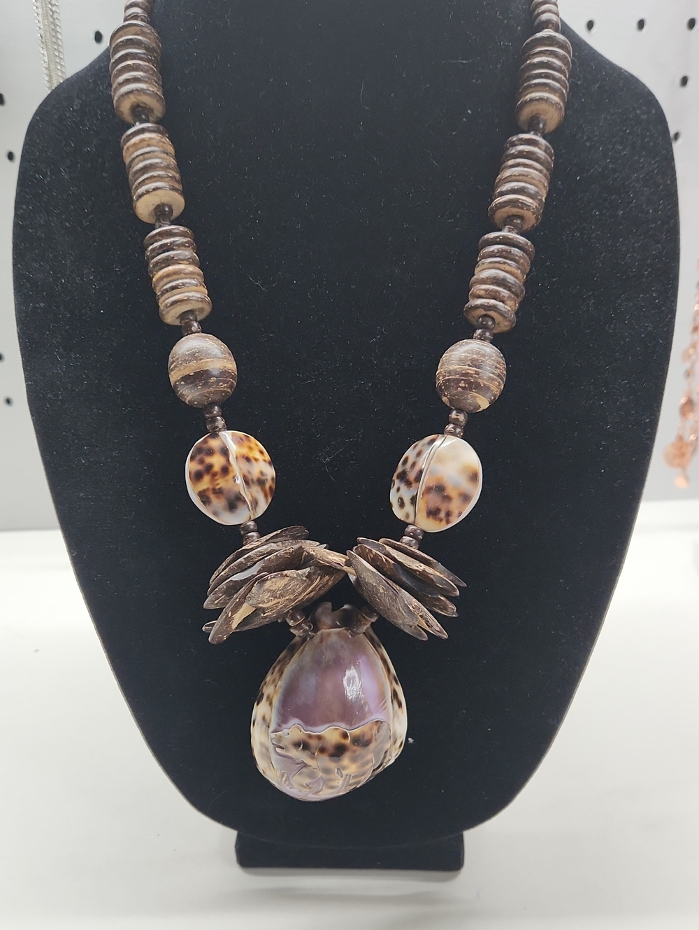 Brown Shell Pendant Statement Necklace -  Natural Beach Style